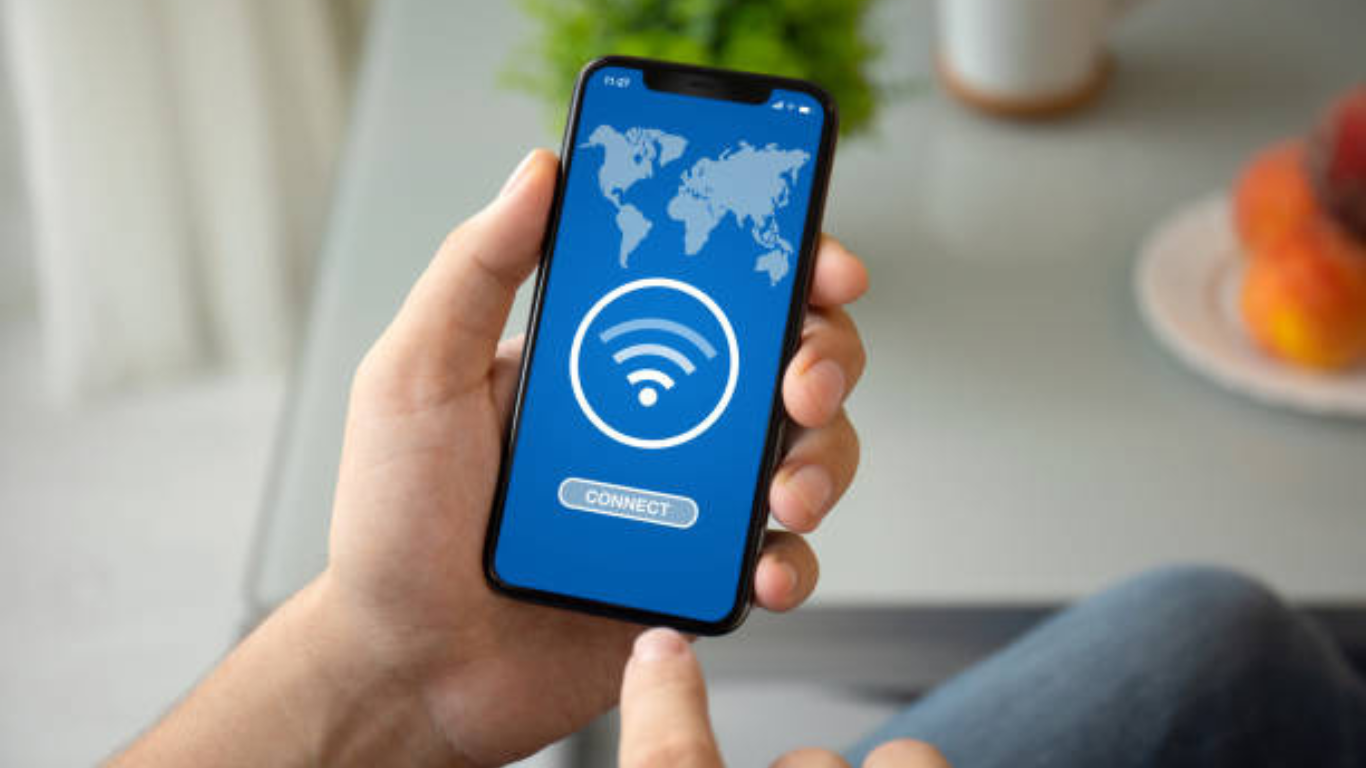 how to tell if someone is accessing your iphone remotely