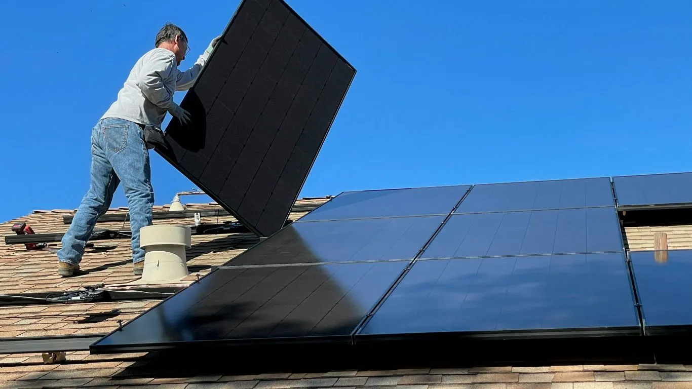 how to choose a solar installer to finance b2b
