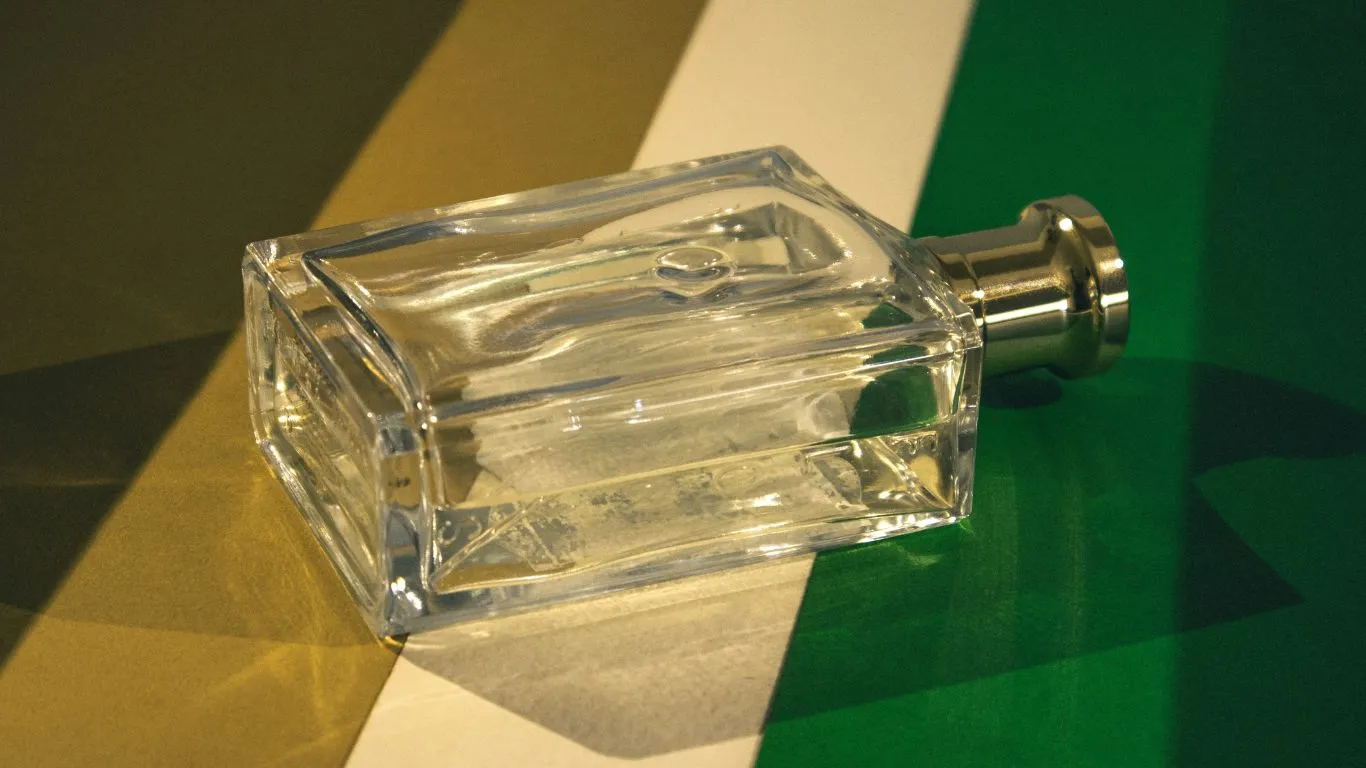 how to open a perfume bottle