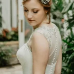 how much to tailor a wedding dress