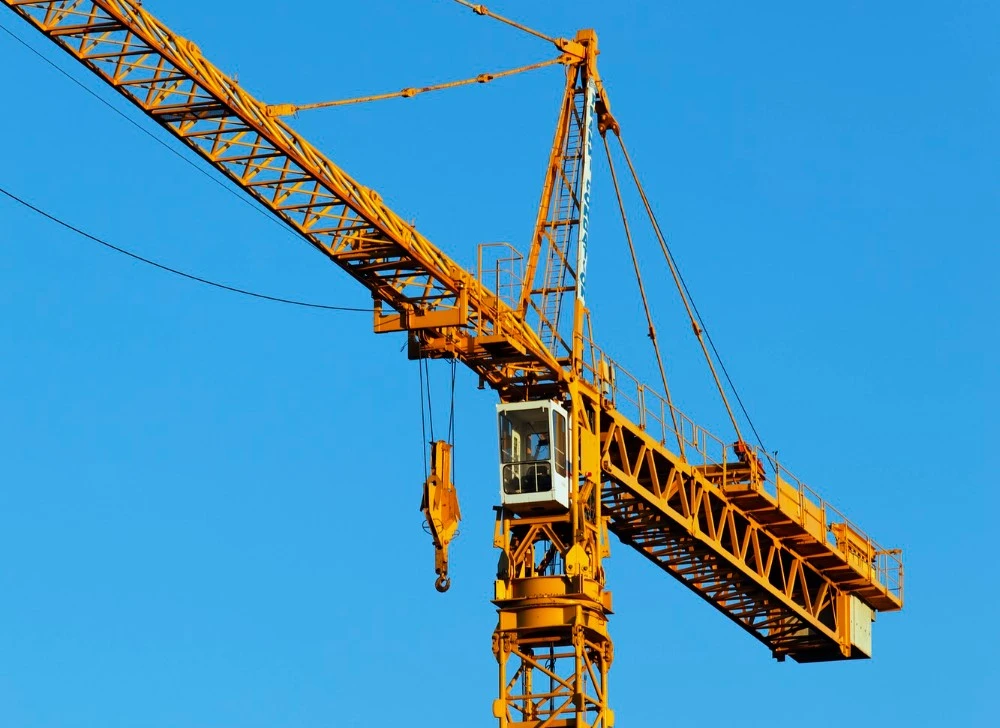 How Much Does It Cost to Rent a Crane